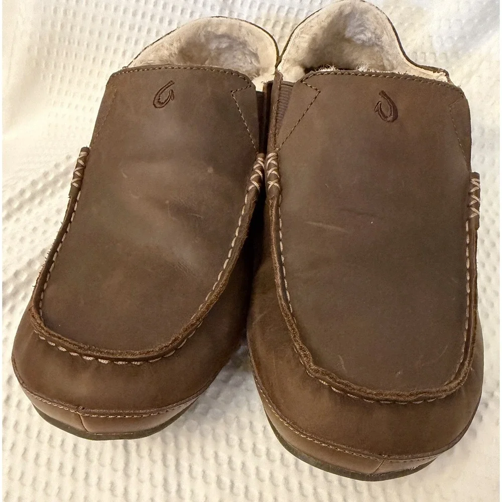 OluKai Moloa Men's Slipper US 9 EU 42 Brown Leather Fur Lined Rubber Sole Clean!